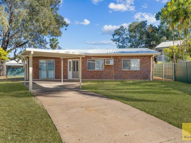 NEAT LOW SET HOME PRICED TO SELL