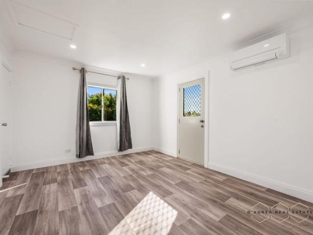 Neat, Petite, and Ready to Move In!