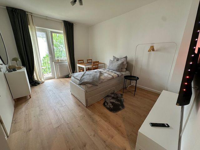 Neat studio in Essen, Essen Amsterdam Apartments for Rent
