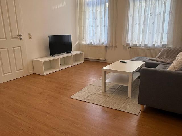 Neat suite in Köln, Koln Amsterdam Apartments for Rent