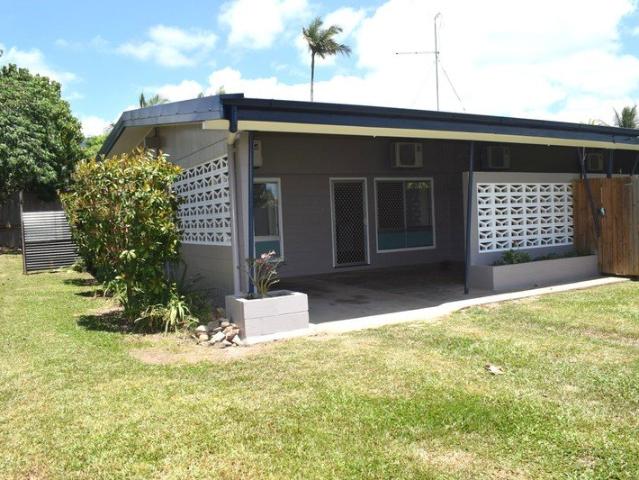NEAT & SECURE DUPLEX IN WOREE COMMERCIAL ZONING FOR DEVELOPMENT