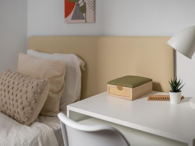 Neat single bedroom near the Rocafort metro