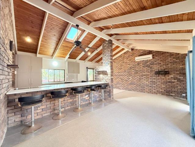 Neat & Spacious Family Home in a Convenient Location!