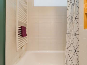 Neat & spacious suite close to city center, Berlin, Berlin Amsterdam Apartments for Rent