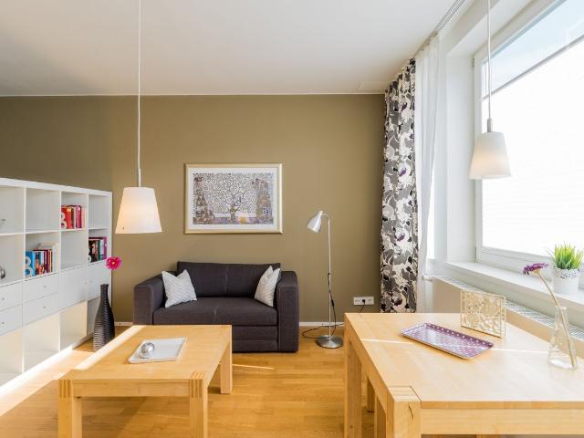 Neat & spacious suite close to city center, Berlin, Berlin Amsterdam Apartments for Rent