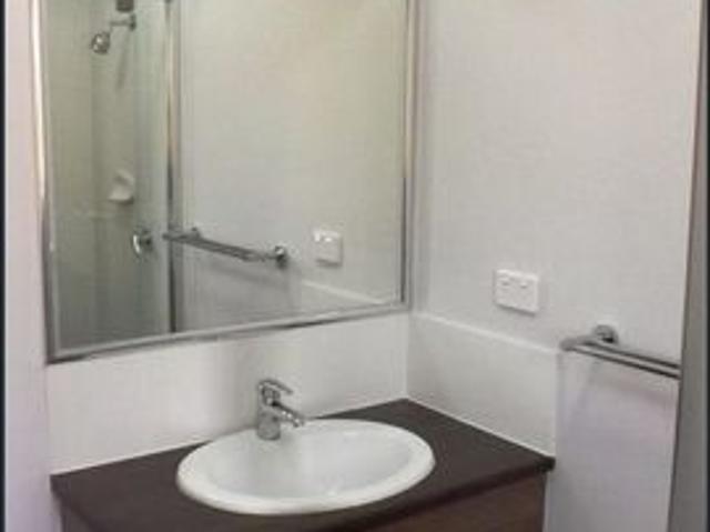 Neat & Spacious 2 Bedroom Duplex in Marsden