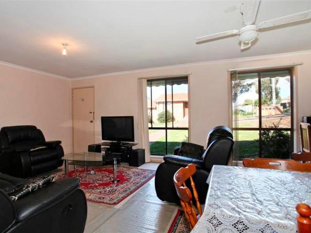 Neat Two Bed Unit For Lease 12 Month Lease