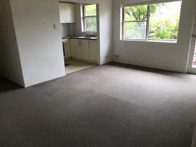 Neat Two Bedroom Apartment