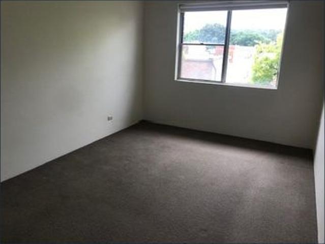 Neat Two Bedroom Apartment