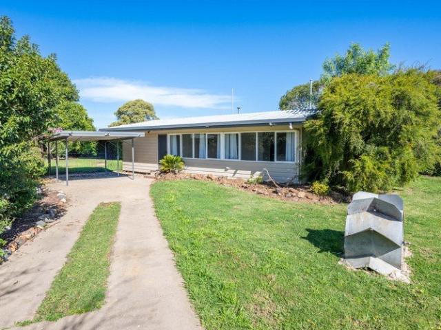 Neat Two Bedroom Home Close to Town