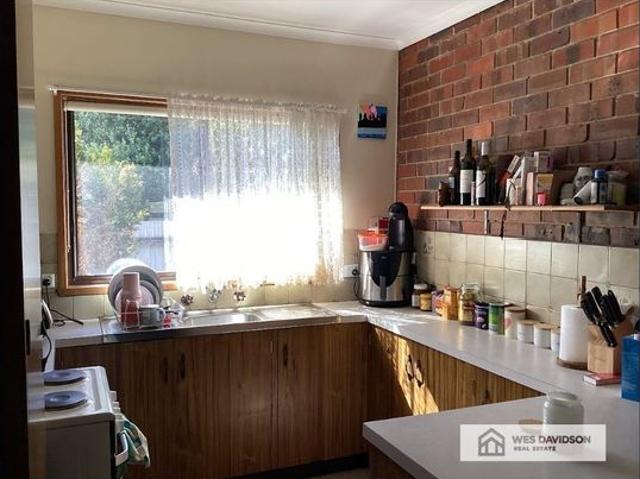 Neat two bedroom unit