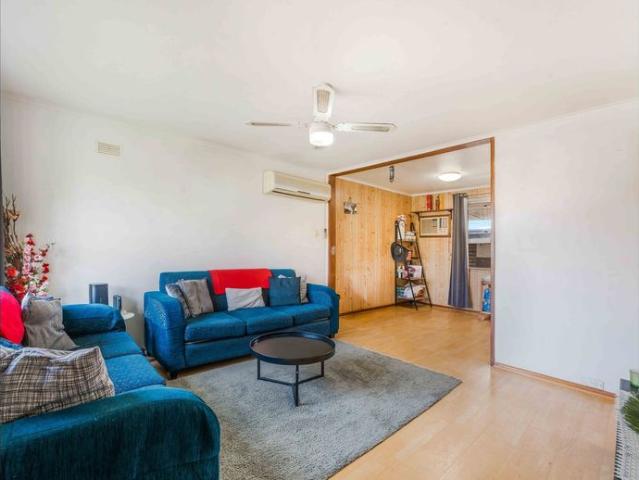 Neat Throughout 3 Bedroom Family Home Garage not included