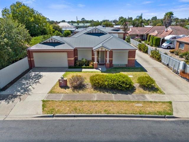 NEAT THREE BEDROOM UNIT