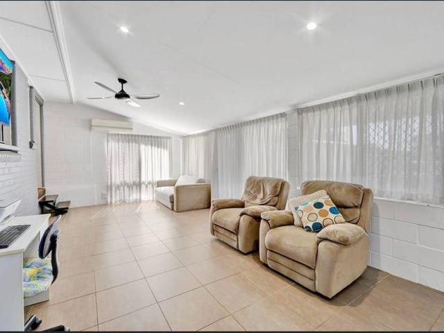 Neat & Tidy 3 Bedroom Home