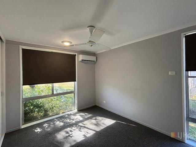 Neat & Tidy 3 Bedroom Home!
