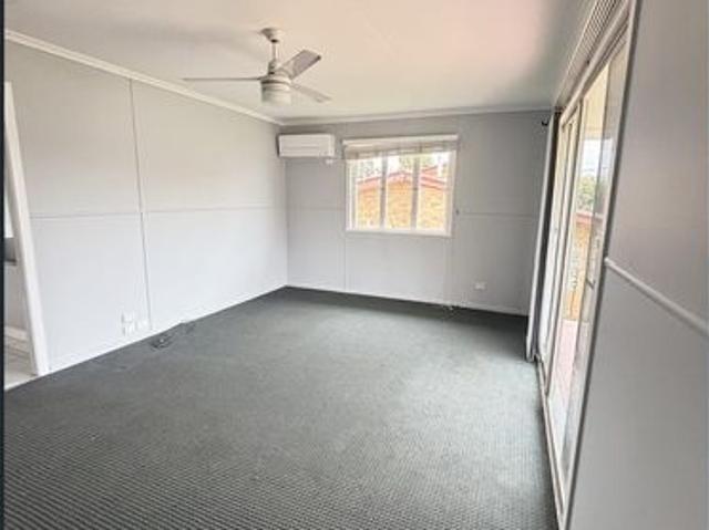 Neat & Tidy 3 Bedroom Home Full of Comfort