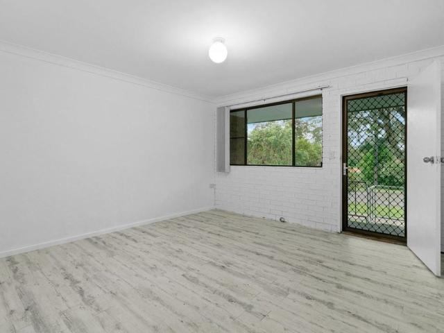 Neat & Tidy 2 Bedroom Brick Unit In South Kempsey