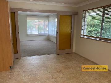 Neat & Tidy 2 Bedroom Home