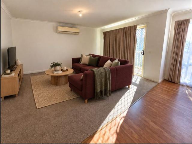 Neat & Tidy 2 bedroom townhouse