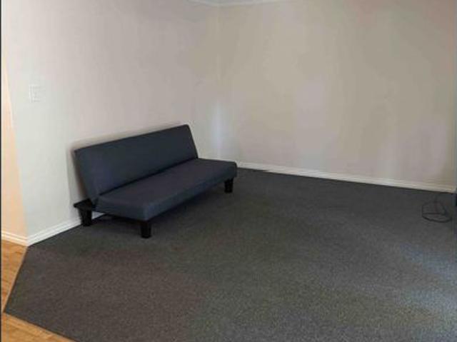 NEAT & TIDY 2x1 UNIT IN GATED COMPLEX