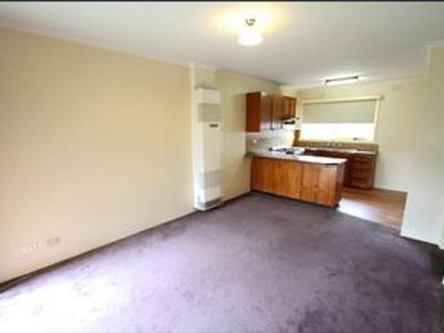 Neat, Tidy and Great Location!