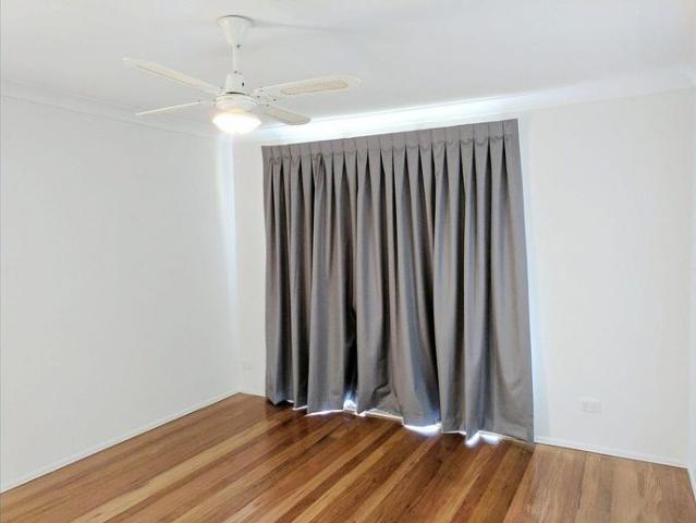 Neat & Tidy Duplex in the Heart of Palm Beach