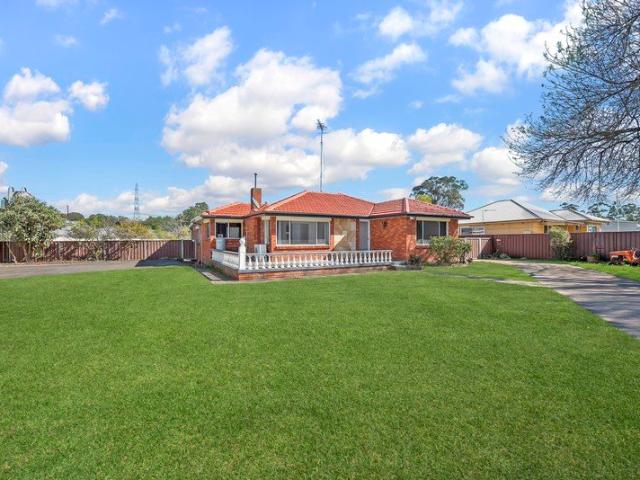 Neat & Tidy Four bedroom Family Home Kemps Creek