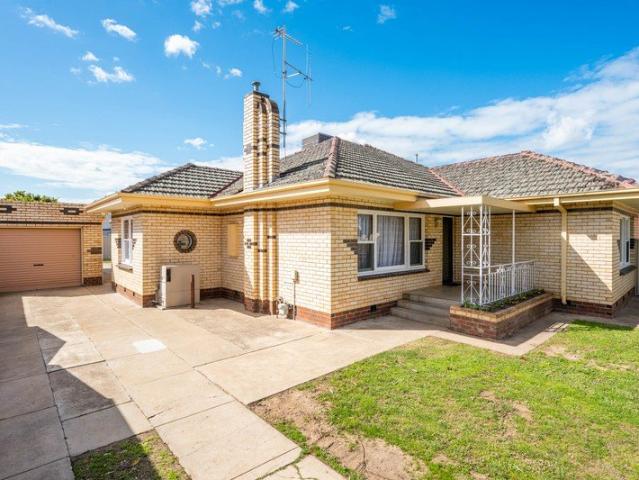 Neat & Tidy Home with Impressive Shedding! 6 Month lease