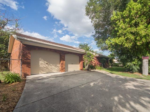 Neat & Tidy Home in Great Location!