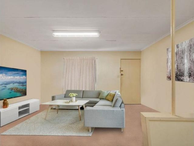 Neat & Tidy in a Convenient Location