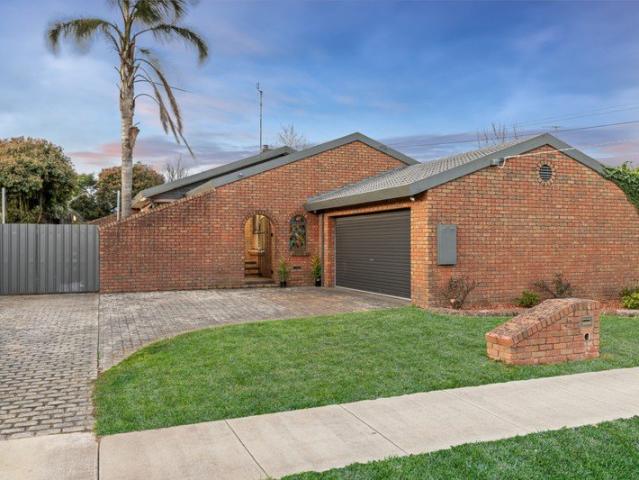 Neat, Tidy & Ideally Positioned in Wendouree
