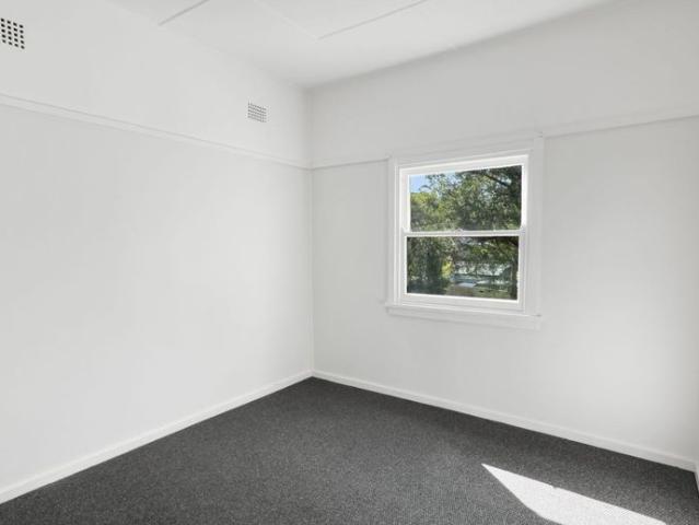Neat & tidy one bedroom rental in Hazelbrook