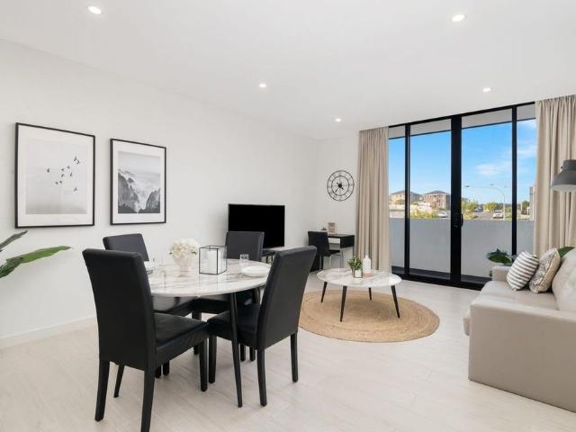 NEAT & TIDY ONE BEDROOM UNIT WITH GYM & ROOFTOP