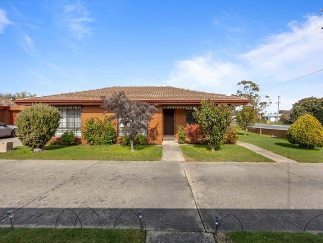 Neat & Tidy Living in Wendouree