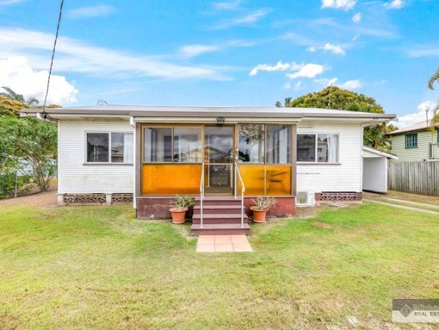 Neat & Tidy Walkervale Cottage!