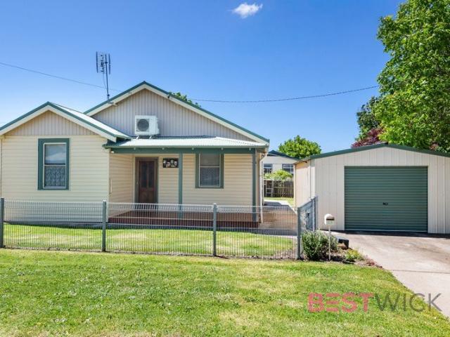 Neat,Tidy & Welcoming 3 Bedroom Home