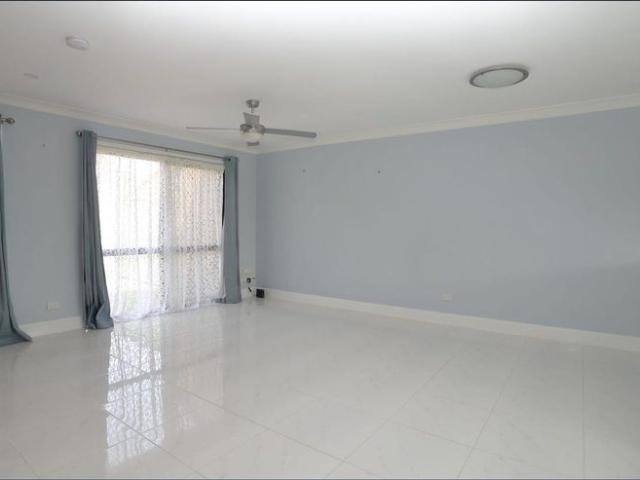 Neat & Tidy Townhouse in a Convenient Location