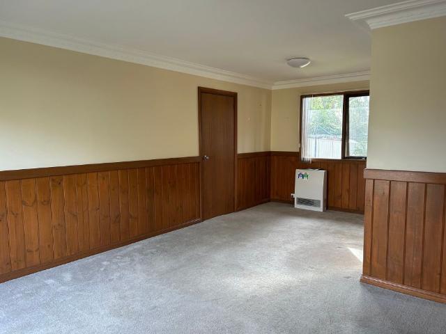 Neat & Tidy Timber Cottage