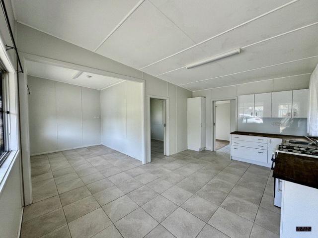 NEAT & TIDY TWO BEDROOM COTTAGE