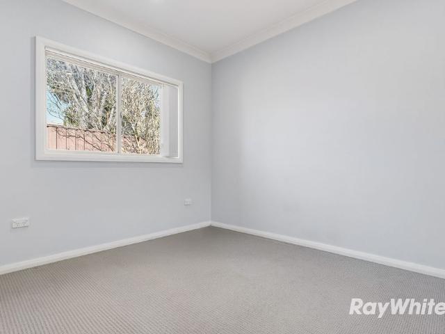 NEAT & TIDY TWO BEDROOM GRANNY FLAT!