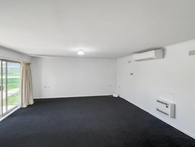 Neat & Tidy Two Bedroom Unit