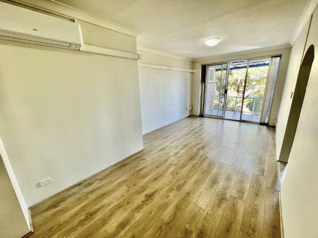 Neat & Tidy Two Bedroom Unit