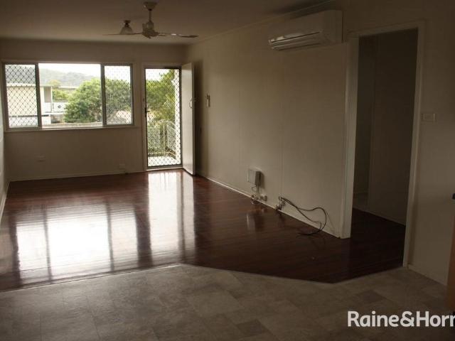 Neat & Tidy Two Bedroom Unit