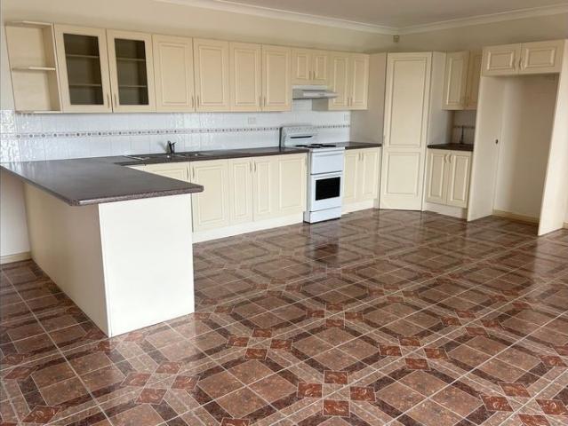 Neat & Tidy Two Bedroom Unit