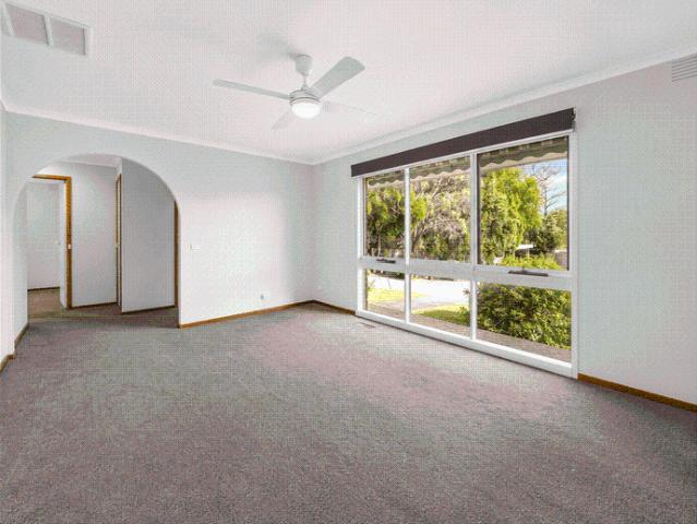 Neat & Tidy Unit with Private Backyard Close to Everything