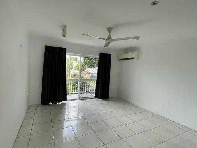 NEAT, UNFURNISHED AND CLOSE TO TOWN