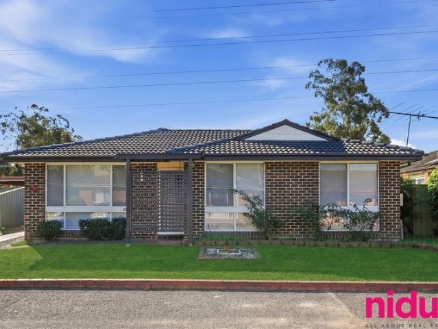 Neat Villa in a Quiet Street Low Maintenance Living in the Heart of Plumpton