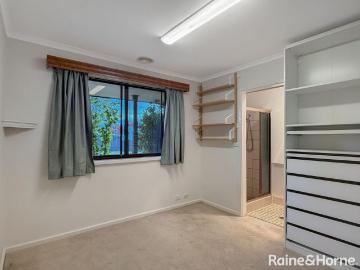 Queanbeyan, Greater Queanbeyan - Garden