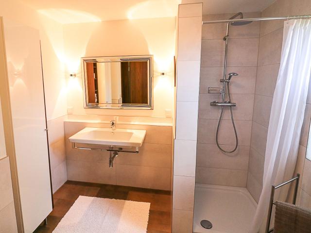 Neat & wonderful apartment located in Neubiberg