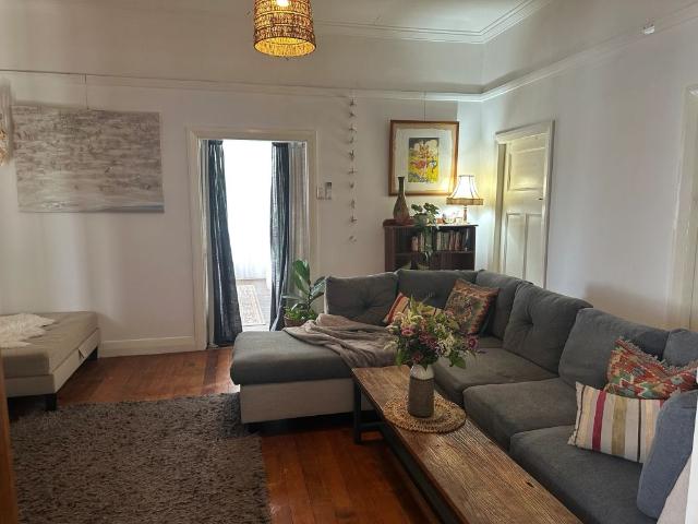 Neat 2 bedroom unit in Moorooka